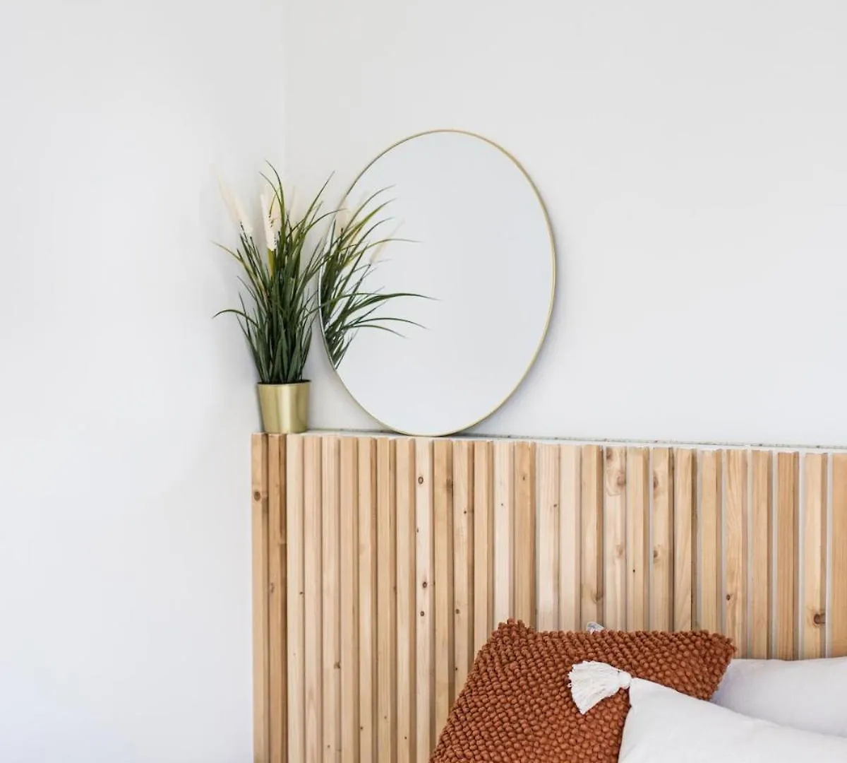 Chic 3Br Apartment Near Antwerpen-Centraal Station